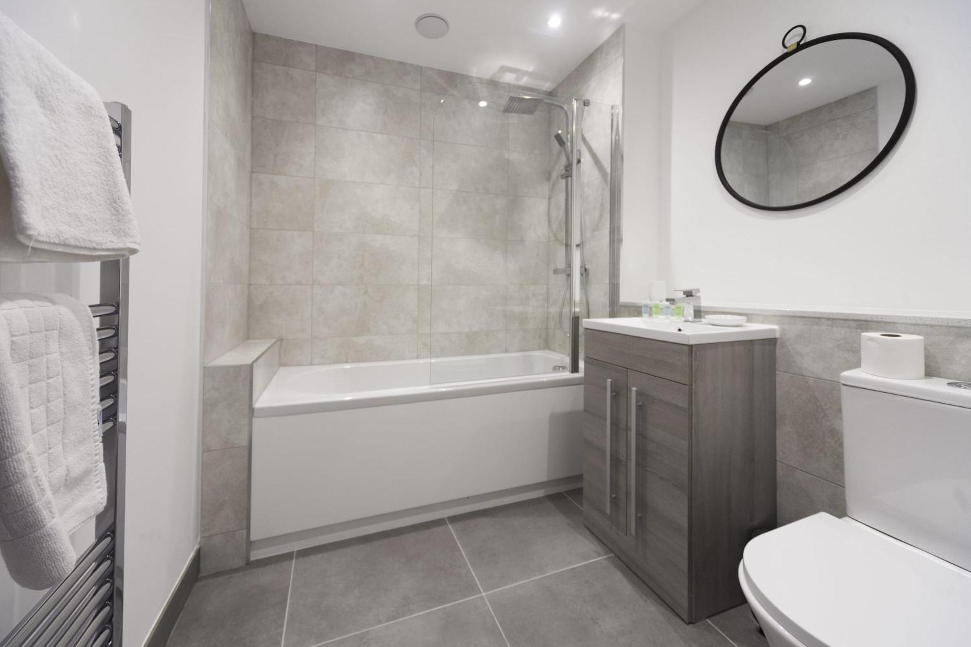 Lovely 2 Bedroom Apartment In Central Ashford آشفورد المظهر الخارجي الصورة